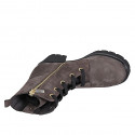 Bottines pour femmes avec lacets, fermeture éclair, elastique et goujons en nubuck marron talon 6 - Pointures disponibles:  42, 43, 44