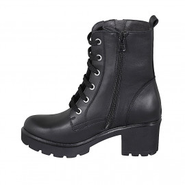 Bottines pour femmes à lacets avec fermetures éclair et goujons en cuir noir talon 6 - Pointures disponibles:  43 2