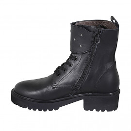 Bottines pour femmes avec lacets, boucles, strass et fermeture éclair en cuir noir avec talon 4 - Pointures disponibles:  32, 33 2