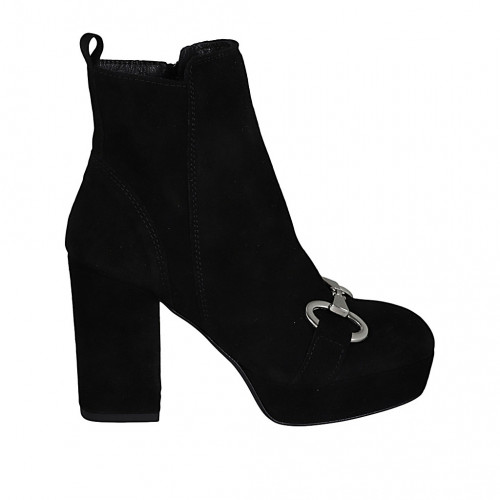 Botin para mujer con plataforma, accesorio y cremallera en gamuza negra tacon 10 - Tallas disponibles:  42, 43