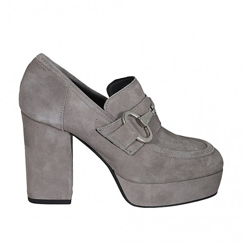 Mocasino para mujer con plataforma y accesorio en gamuza gris tacon 10 - Tallas disponibles:  42, 43, 44