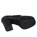 Mocasino para mujer en piel negra con cadena y plataforma tacon 10 - Tallas disponibles:  43