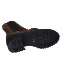 Bottines pour femmes avec elastiques et accessoire en daim marron talon 5 - Pointures disponibles:  45