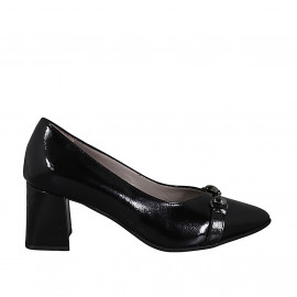 Zapato de salon a punta con accessorio en charol negro para mujer tacon 6 - Tallas disponibles:  32