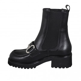 Bottines pour femmes avec elastiques et accessoire en cuir noir talon 5 - Pointures disponibles:  43, 45 2