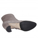 Botines para mujer en gamuza gris perla con cremalleras tacon 7 - Tallas disponibles:  42, 45