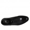 Scarpa derby elegante da uomo stringata con elastici in pelle liscia nera - Misure disponibili: 38, 49, 50