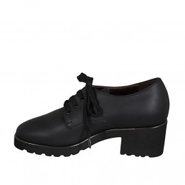 Scarpa stringata da donna in pelle nera con plantare estaibile tacco 5 - Misure disponibili: 43 2