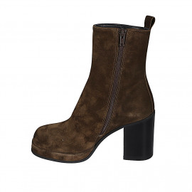 Woman's ankle boot with... 2