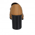 Mocasino para mujer en piel mostaza opaca con plataforma tacon 9 - Tallas disponibles:  42, 44