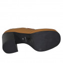 Mocassino da donna in pelle color senape opaca con plateau tacco 9 - Misure disponibili: 42, 44