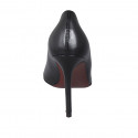Woman's pointy pump shoe in black leather with heel 10 - Available sizes:  32