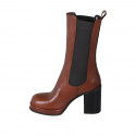 Bottines hautes pour femmes en cuir cognac avec élastiques et plateforme talon 9 - Pointures disponibles:  42, 43