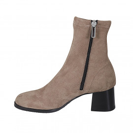Bottines pour femmes avec fermeture éclair en daim et matériau élastique beige talon 5 - Pointures disponibles:  43, 44 2