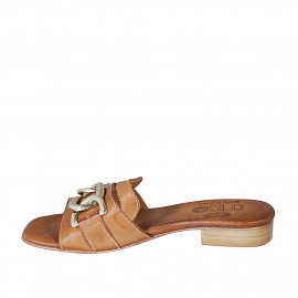 Mule pour femmes avec chaîne en cuir cognac talon 2 - Pointures disponibles:  42 2