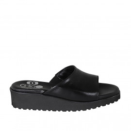 Woman's mule with elastic band in black leather wedge heel 4 - Available sizes:  43