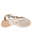 Sandalo da donna con cinturini in pelle laminata platino e argento tacco 2 - Misure disponibili: 32