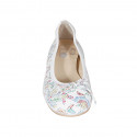 Ballerine avec bout droit et noeud pour femmes en cuir blanc imprimé multicouleur talon 2 - Pointures disponibles:  32, 33, 42, 43, 44