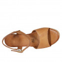 Sandale pour femmes avec courroie et plateforme en cuir cognac talon compensé 7 - Pointures disponibles:  42