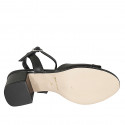 Sandalia para mujer con cinturon al tobillo en piel y charol negro tacon 5 - Tallas disponibles:  42, 44