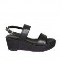 Sandalo da donna con plateau in pelle nera zeppa 6 - Misure disponibili: 42, 43