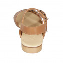 Sandalia para mujer con hebillas ajustables en piel cognac tacon 2 - Tallas disponibles:  32, 44