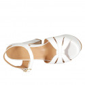 Sandale pour femmes avec courroie et plateforme en cuir blanc talon 12 - Pointures disponibles:  43, 44