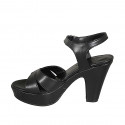 Woman's strap sandal in black leather with platform heel 9 - Available sizes:  31