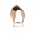 Mocassino da donna con elastico in pelle color beige e forata bianca zeppa 4 - Misure disponibili: 45