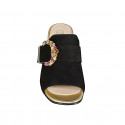 Sabot da donna con in camoscio nero con  fibbia in strass multicolor tacco 8 - Misure disponibili: 32