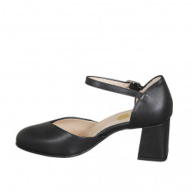Woman's open shoe with rounded tip and strap in black leather heel 6 - Available sizes:  44 2