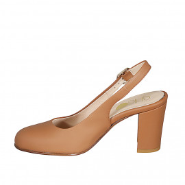 Chaussure ouverte à l'arrière et à bout rondu pour femmes en cuir cognac talon 8 - Pointures disponibles:  42 2