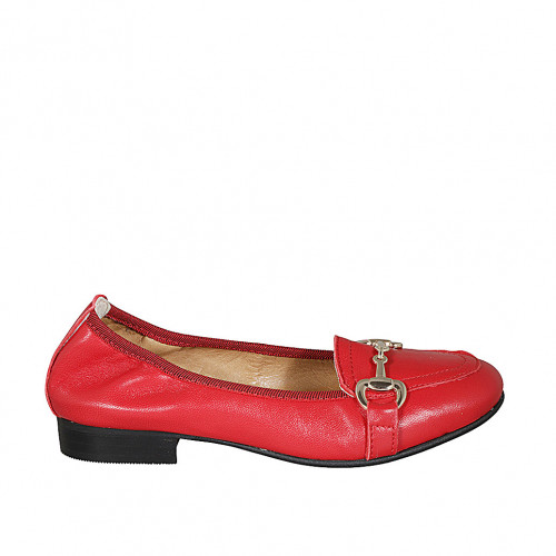 Mocassin pour femmes en cuir rouge avec accesoire talon 2 - Pointures disponibles:  32, 43