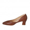 Woman's pump with sidecut in cognac brown leather heel 5 - Available sizes:  32, 42, 43, 44