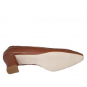 Woman's pump with sidecut in cognac brown leather heel 5 - Available sizes:  32, 42, 43, 44