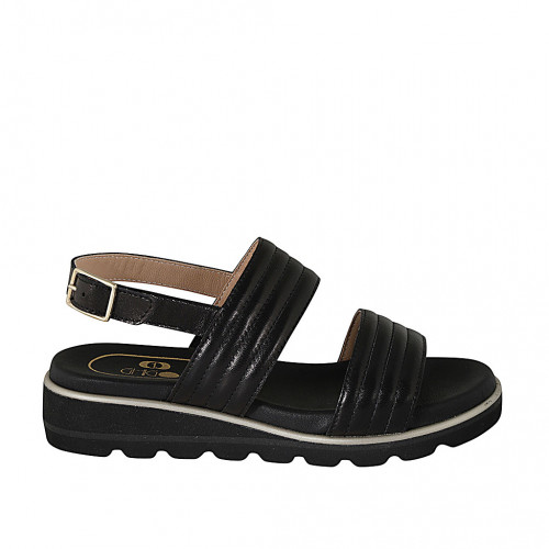Woman's sandal in black leather with...