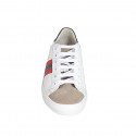 Zapato para hombre con cordones y plantilla extraible en piel blanca, verde y roja y gamuza gris pardo - Tallas disponibles:  36, 38, 47, 49