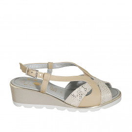 Woman's sandal in beige leather and platinum printed suede with elastic band and wedge heel 5 - Available sizes:  42