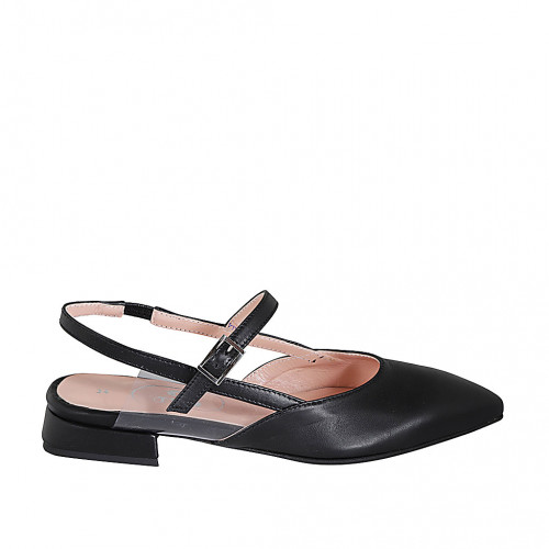 Woman's slingback pump in black...