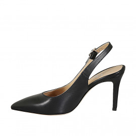 Woman's slingback pointy pump in black leather heel  8 - Available sizes:  42 2