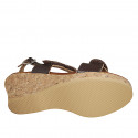 Sandalo da donna in pelle marrone con velcro e perline con zeppa 7 - Misure disponibili: 42, 44