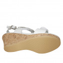 Sandale pour femmes en cuir blanc avec fermetures velcro et perles avec talon compensé 7 - Pointures disponibles:  42, 43