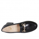 Mocasin pour femmes en cuir noir avec accessoire et talon 4 - Pointures disponibles:  32, 33, 43, 44