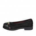Ballerina per donna in camoscio e pelle nera con puntale e accessorio tacco 3 - Misure disponibili: 32, 33, 43