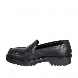 Woman's mocassin in black leather heel 3 - Available sizes:  32, 35, 45 2