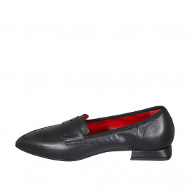 Woman's pointy loafer in black leather with heel 1 - Available sizes:  32, 35, 43, 44, 45 2
