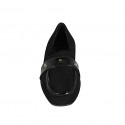 Mocassino con punta squadrata da donna in camoscio e vernice nera con borchie tacco 3 - Misure disponibili: 33, 34, 35, 43, 44, 45