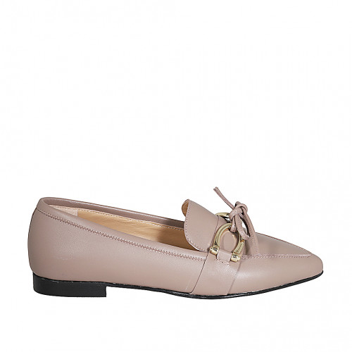 Woman's pointy mocassin in dove grey leather with accessory and bow heel 1 - Available sizes:  35, 42, 45