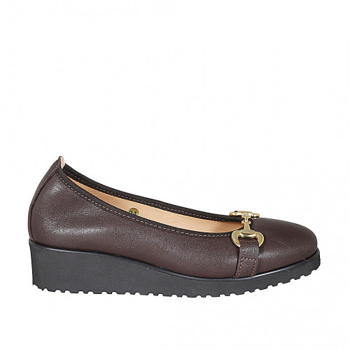 Ballerine avec accessoire pour femmes en cuir marron talon compensé 4 - Pointures disponibles:  32, 44