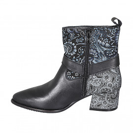 Woman's pointy ankle boot with zipper and buckle in grey and light blue printed suede and black leather heel 5 - Available sizes:  33, 35, 43 2